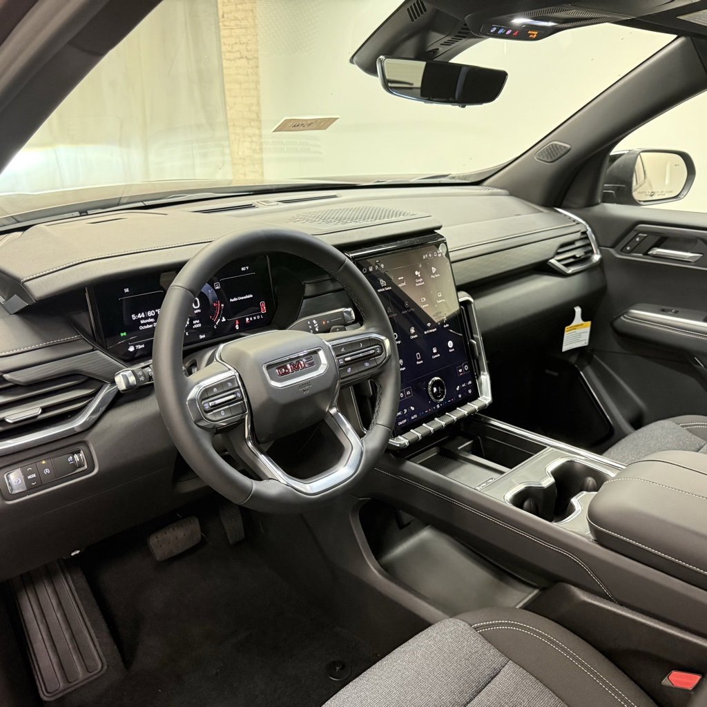 New 2026 GMC Acadia Elevation w/ LPO, Floor Liner Package FWD image 27