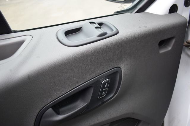 Used 2024 Ford Transit 350 XLT image 12