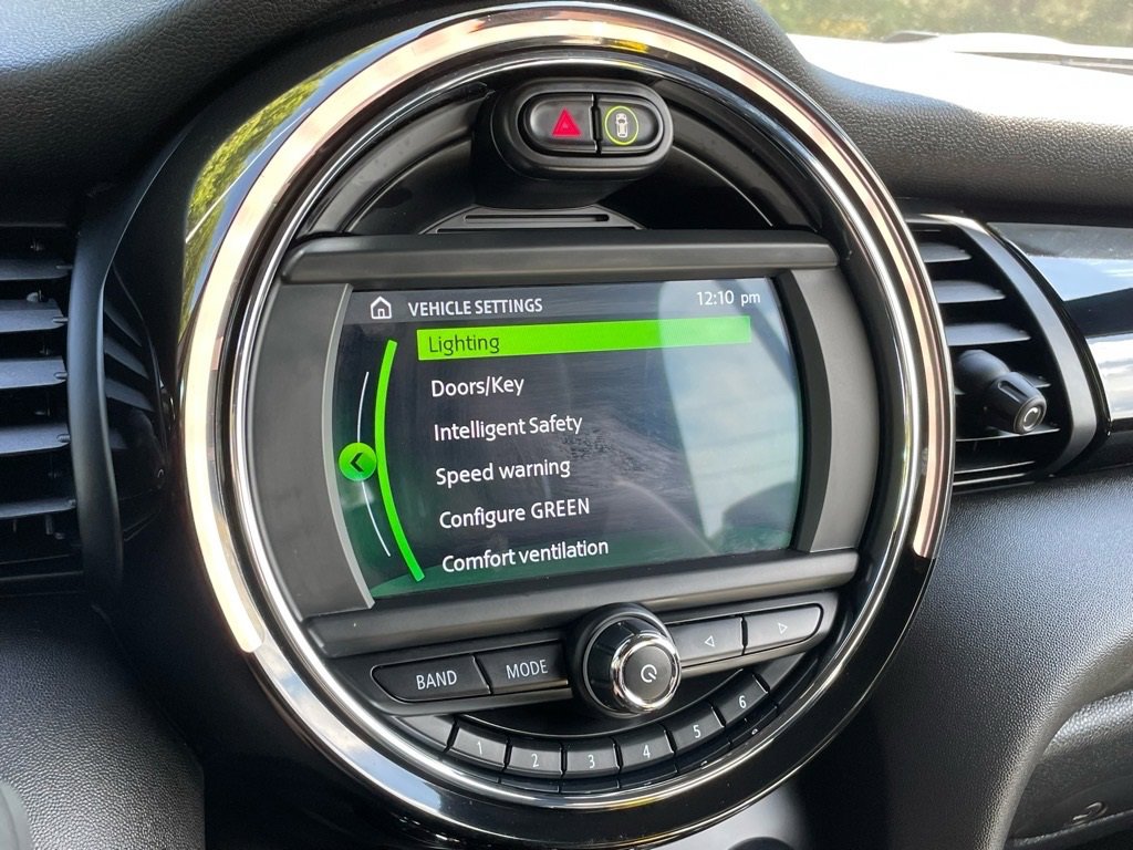 Used 2021 MINI Cooper S w/ 6.5" Touchscreen Package image 12