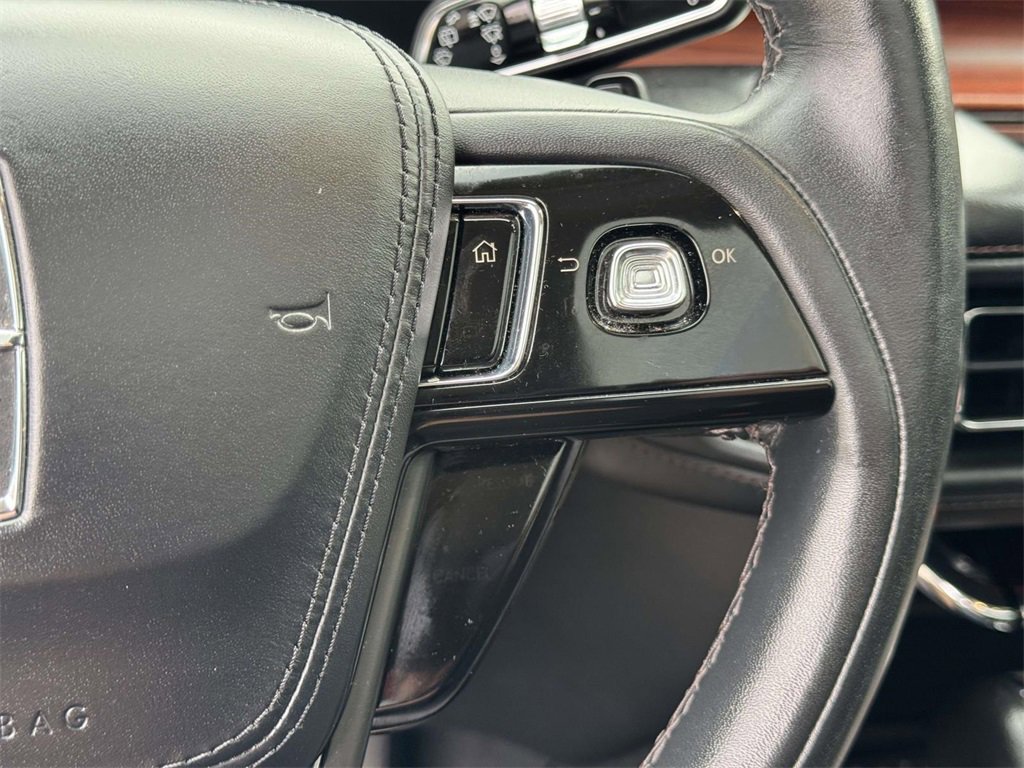 Used 2022 Lincoln Aviator Reserve w/ Elements Package Plus image 11