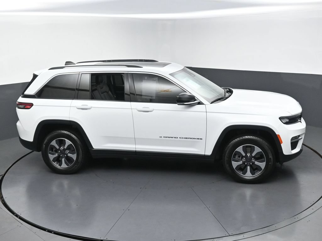 Used 2022 Jeep Grand Cherokee Limited 4xe AWD/4WD image 43