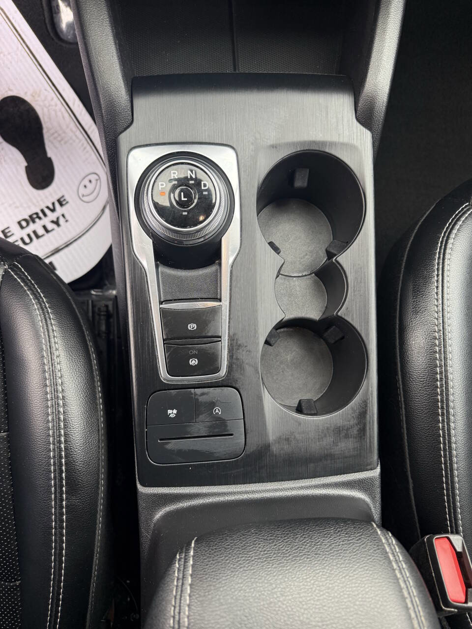 Used 2022 Ford Escape SEL image 13