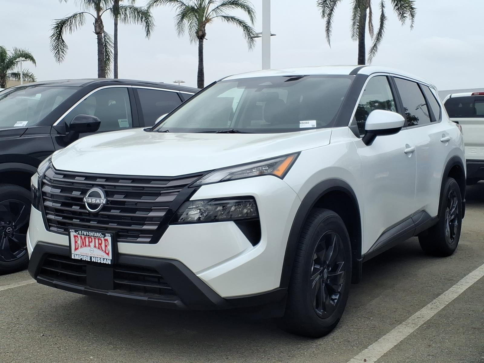 New 2026 Nissan Rogue SV FWD image 1