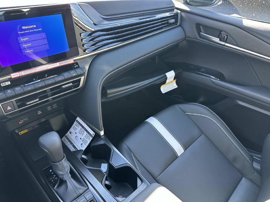 New 2026 Toyota Camry SE FWD image 31