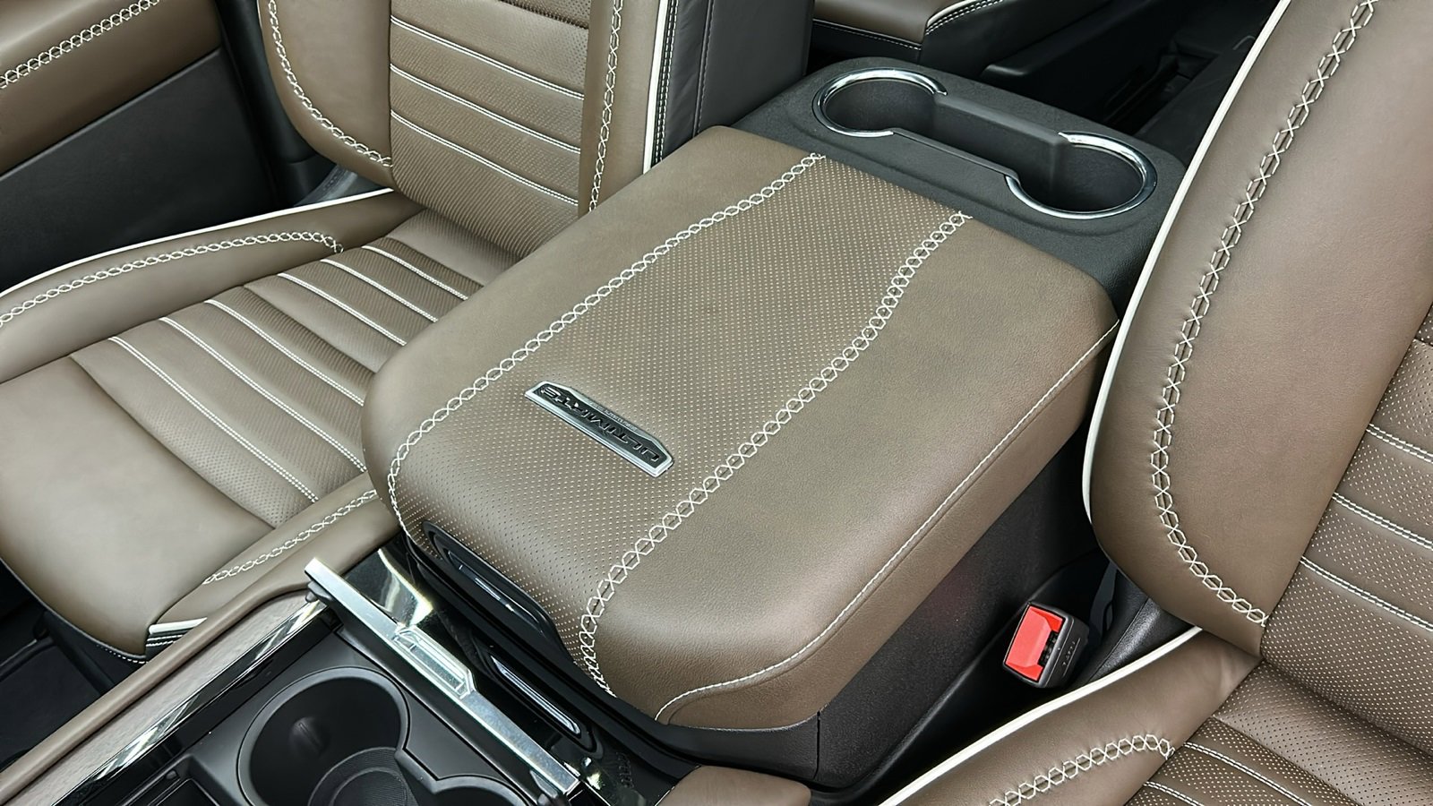 Used 2025 GMC Yukon XL Denali Ultimate image 23