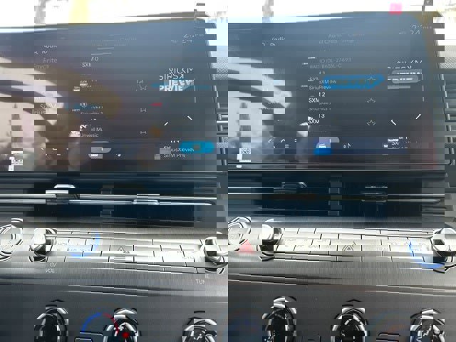 New 2026 Hyundai Kona SE image 9