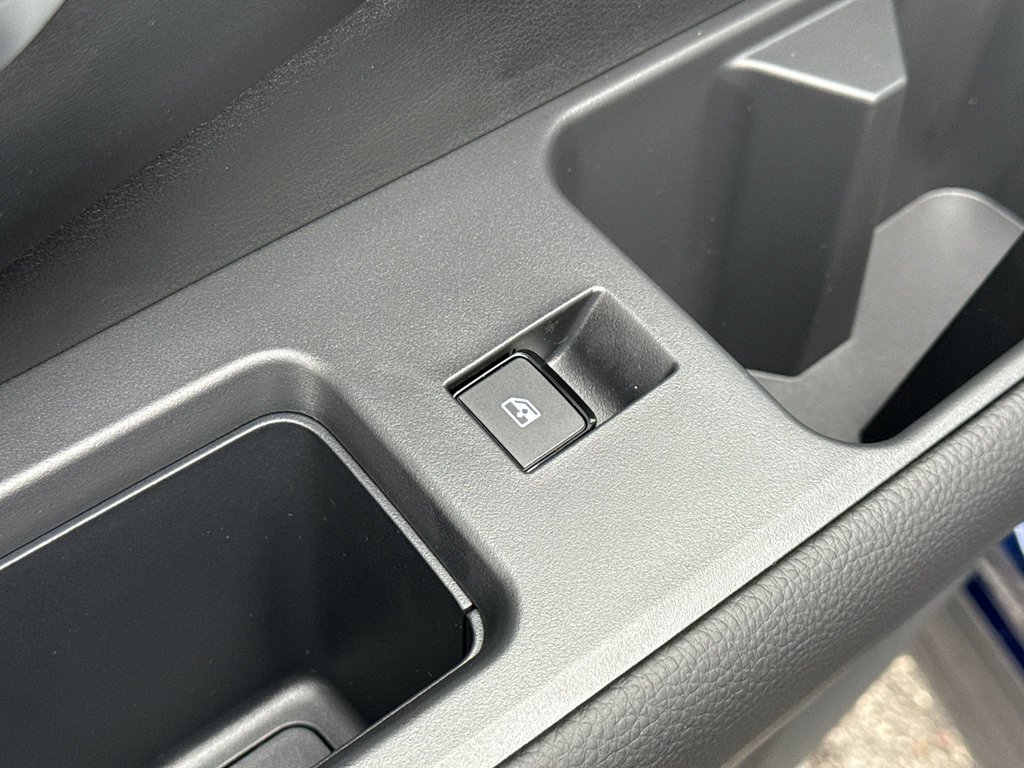 New 2026 Nissan Pathfinder SL image 31