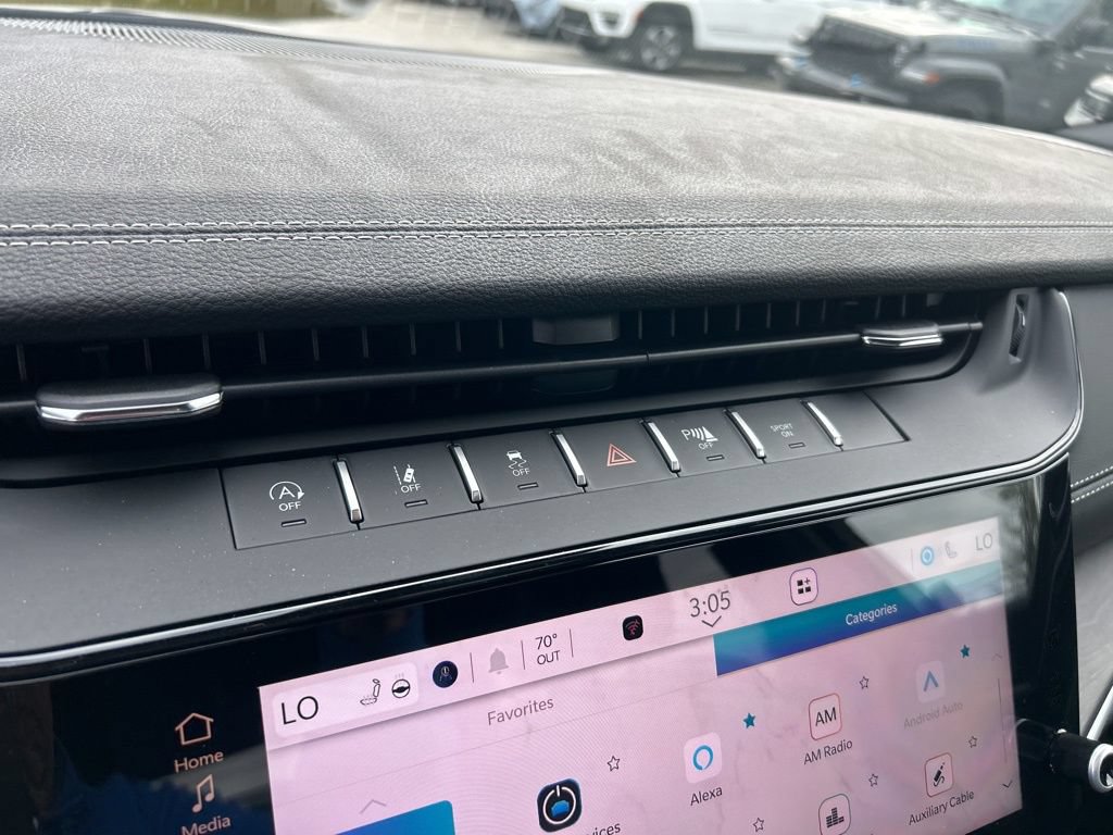 New 2026 Jeep Grand Cherokee Limited RWD image 41