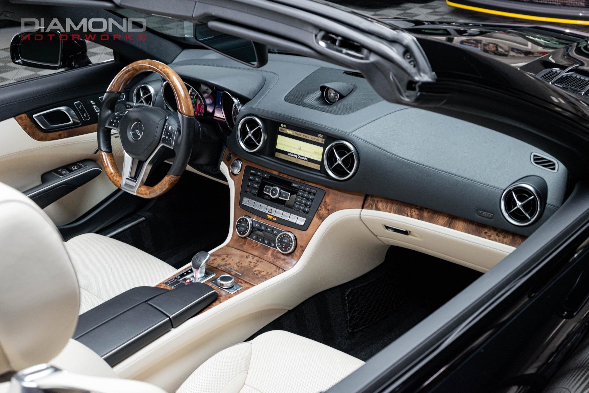 Used 2013 Mercedes-Benz SL 550 image 67