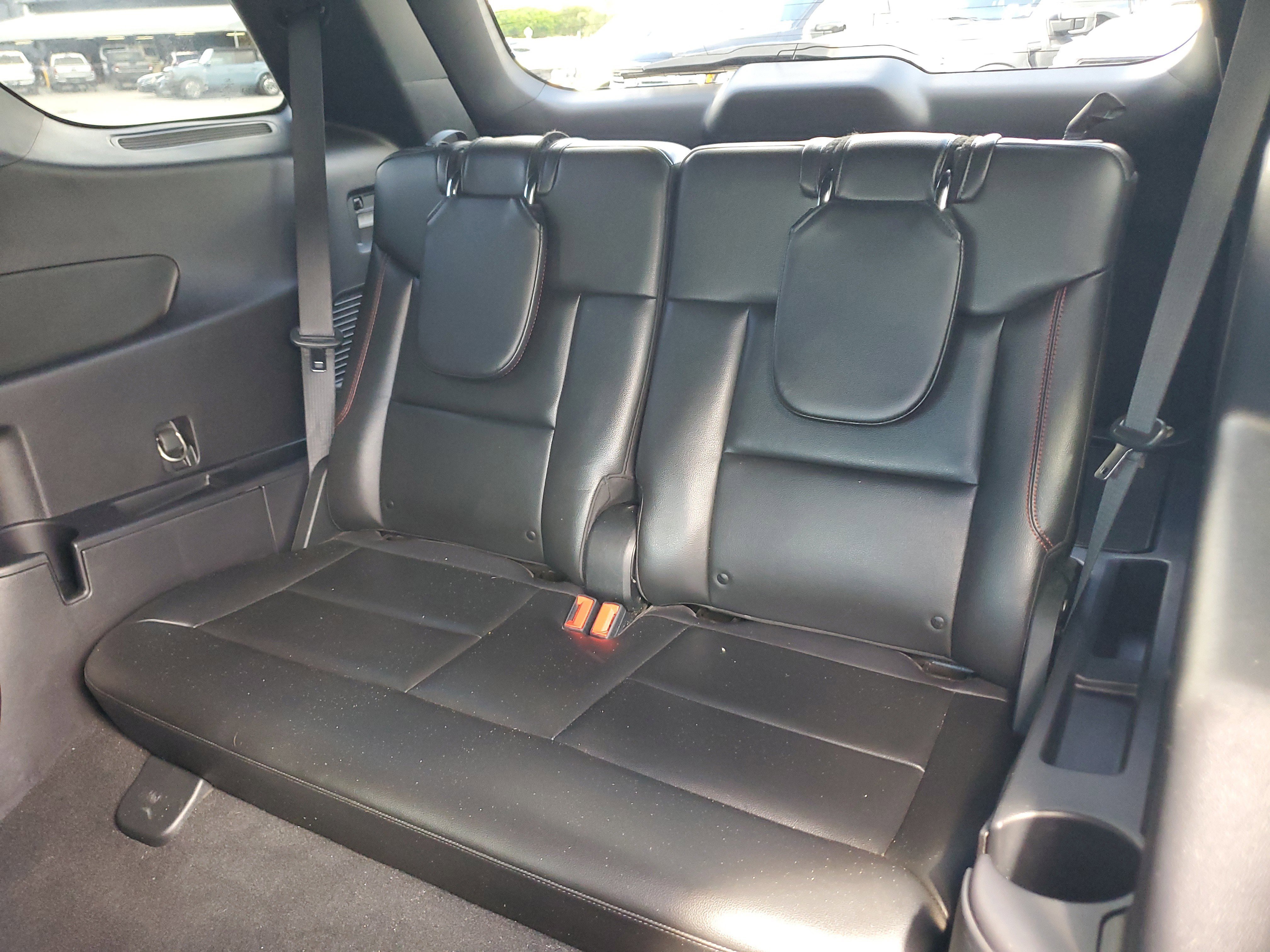 Used 2022 Ford Explorer ST-Line image 15