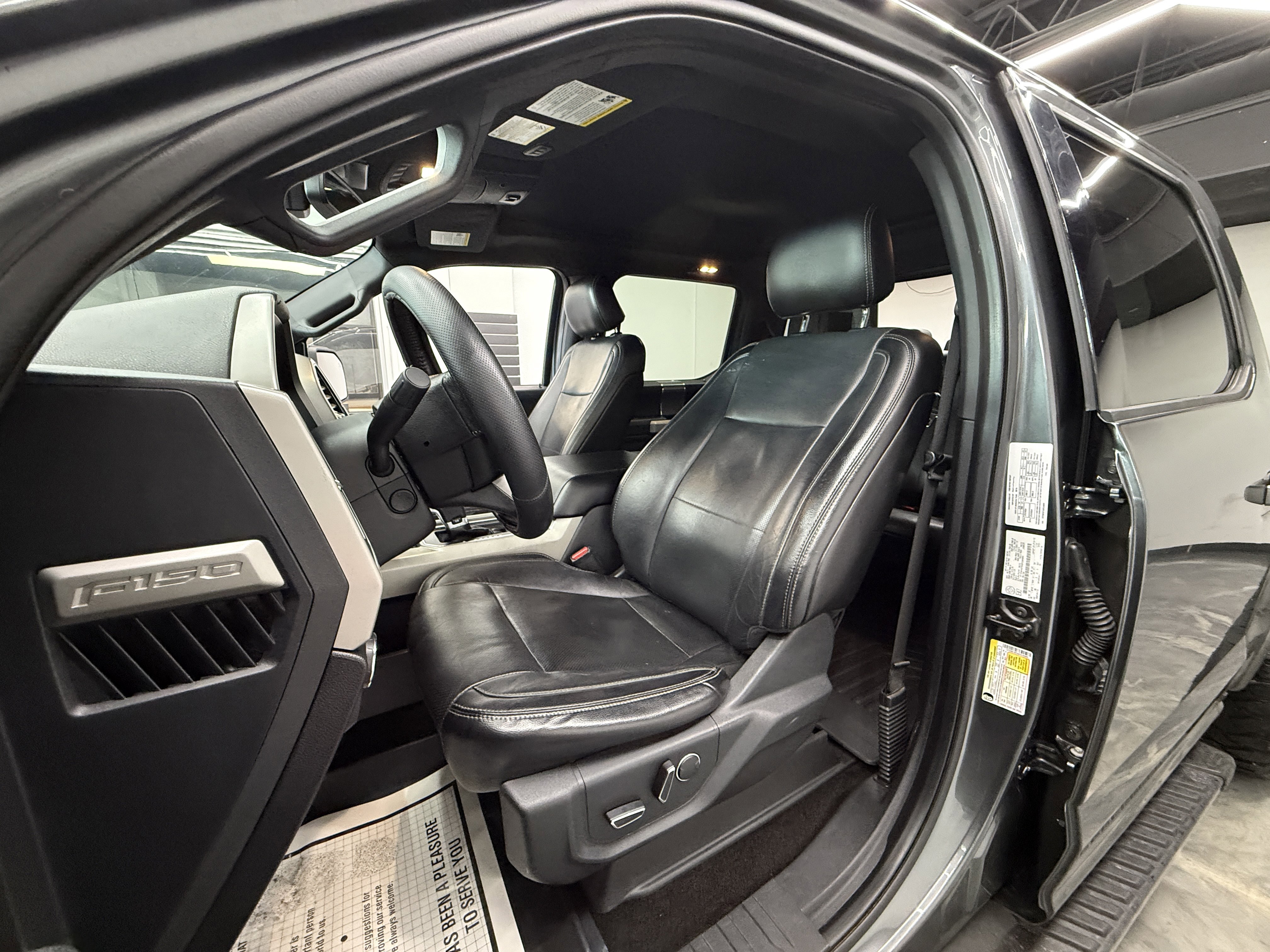 Used 2016 Ford F150 Lariat w/ Equipment Group 502A Luxury image 12