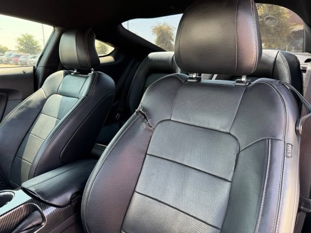 Used 2016 Ford Mustang Premium RWD image 10