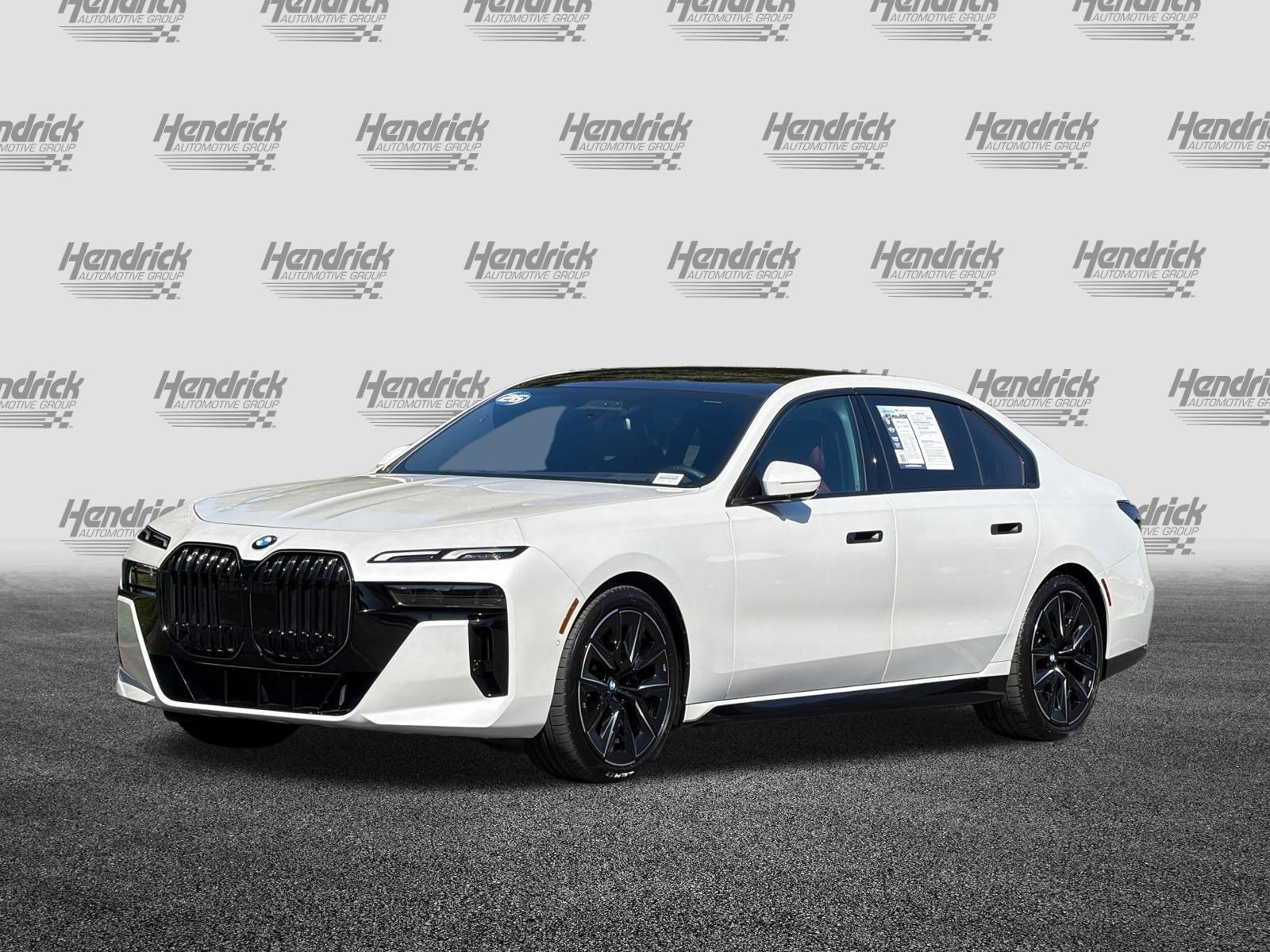 Used 2026 BMW 740i RWD image 9