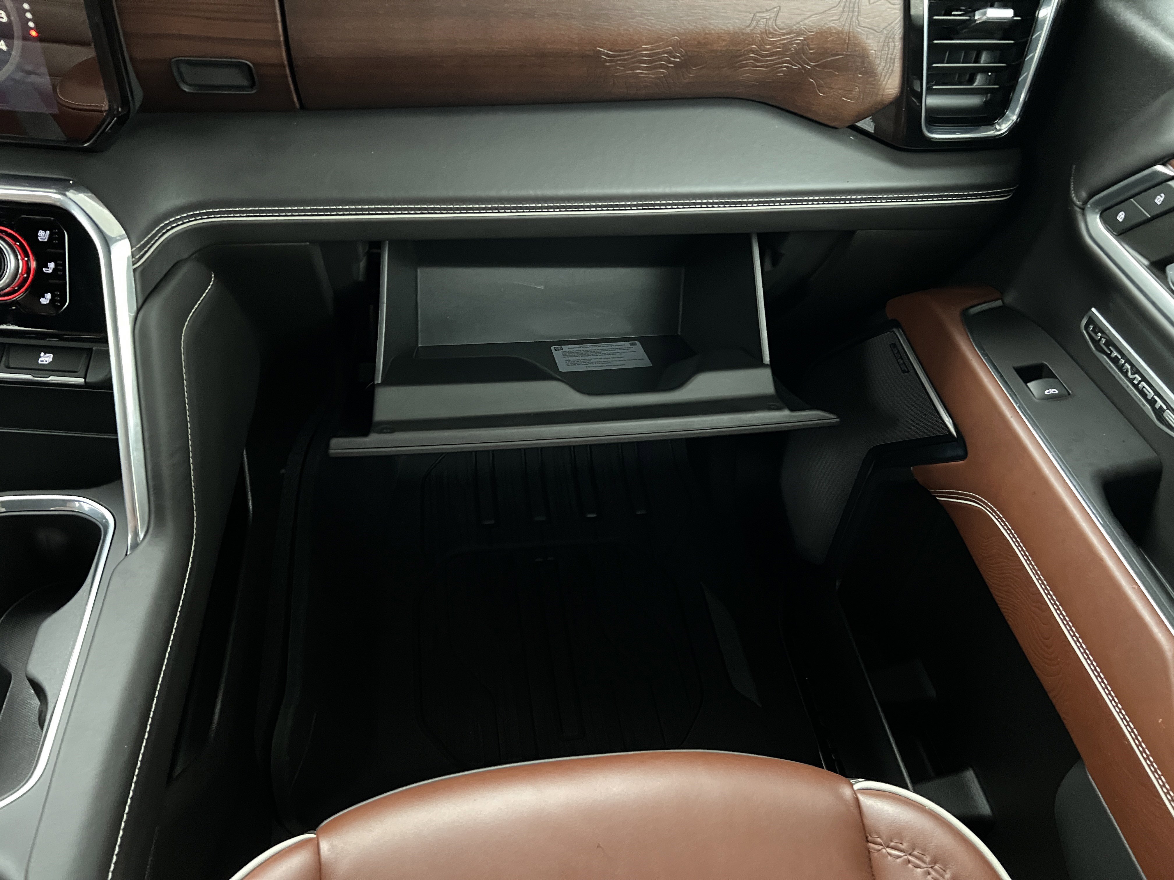 Used 2023 GMC Sierra 1500 Denali Ultimate image 33