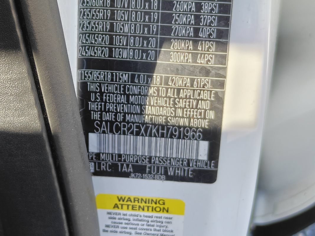 Used 2019 Land Rover Discovery Sport HSE AWD/4WD image 36