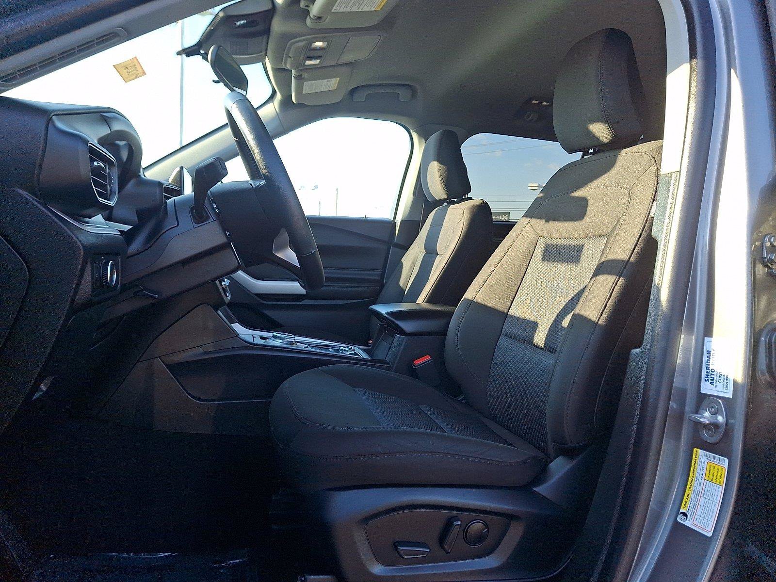Certified 2023 Ford Explorer XLT AWD/4WD image 15