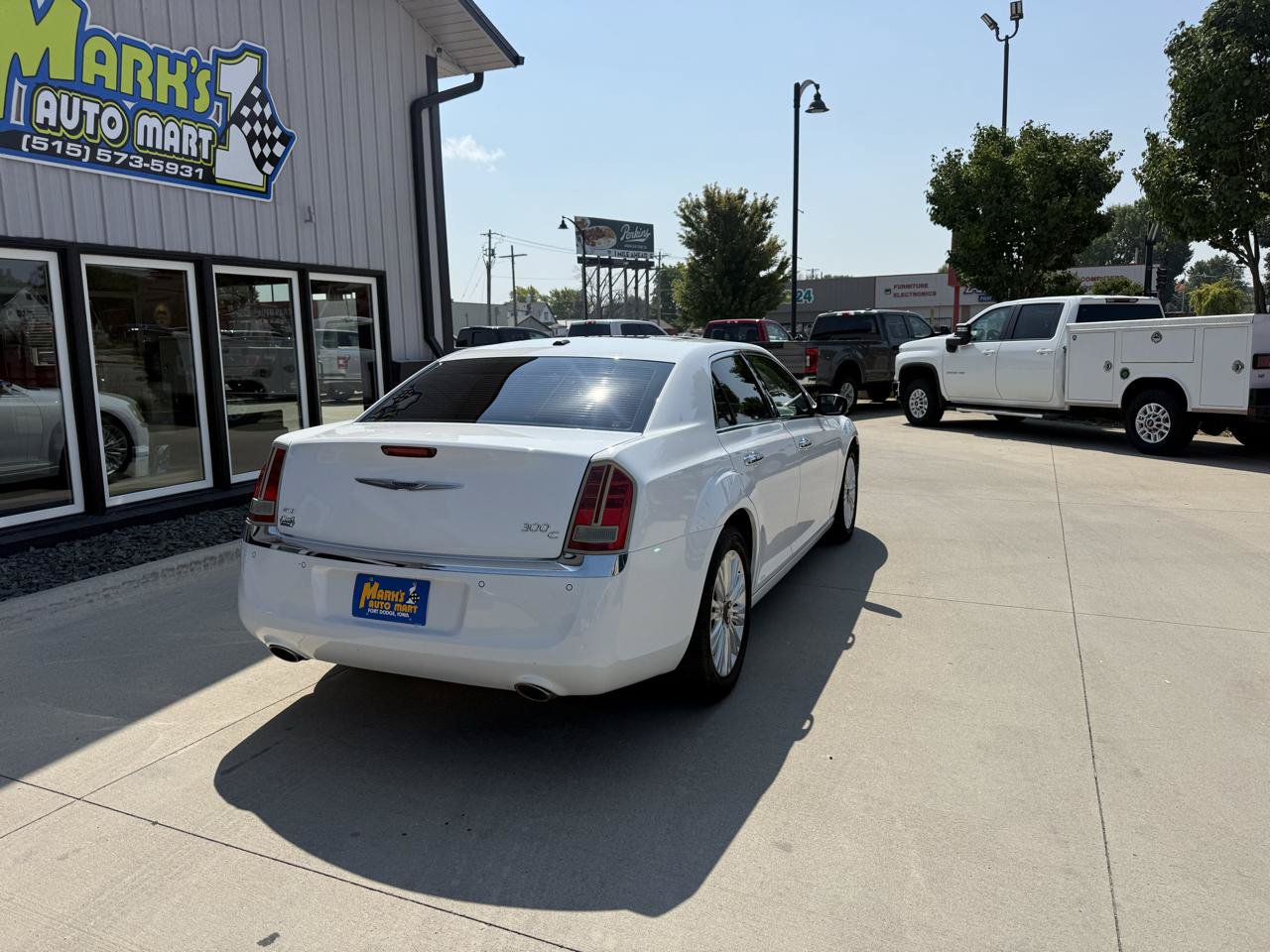 Used 2013 Chrysler 300 C w/ Light Group AWD/4WD image 6