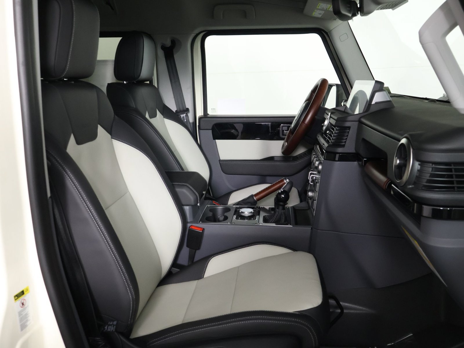 New 2026 INEOS Grenadier Station Wagon AWD/4WD image 12