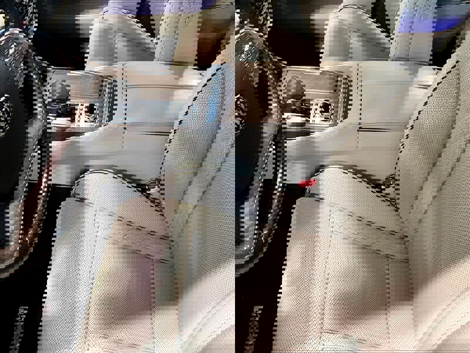 Used 2019 Kia K900 Luxury image 20