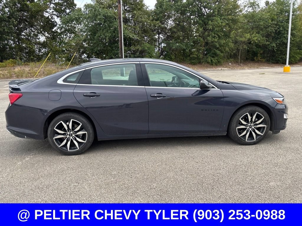 Used 2025 Chevrolet Malibu RS FWD image 8