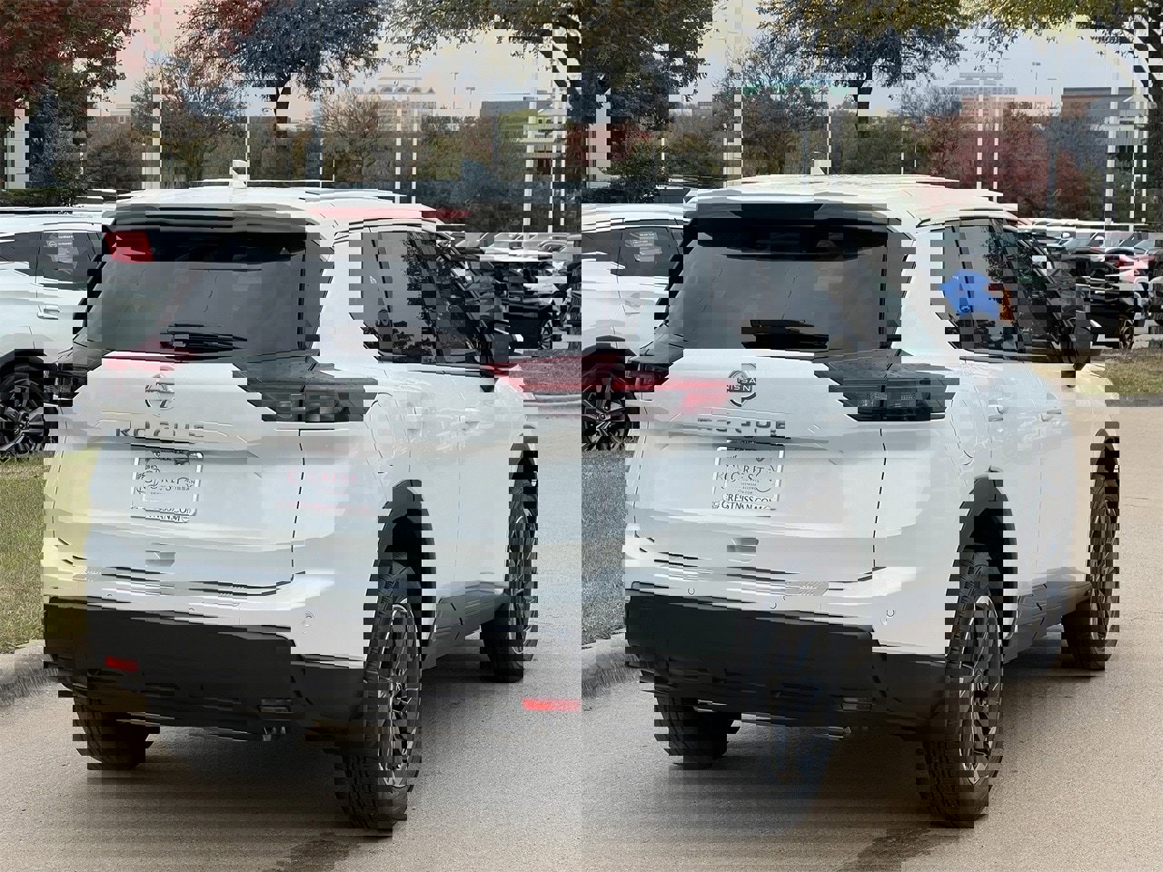 New 2026 Nissan Rogue SV image 4