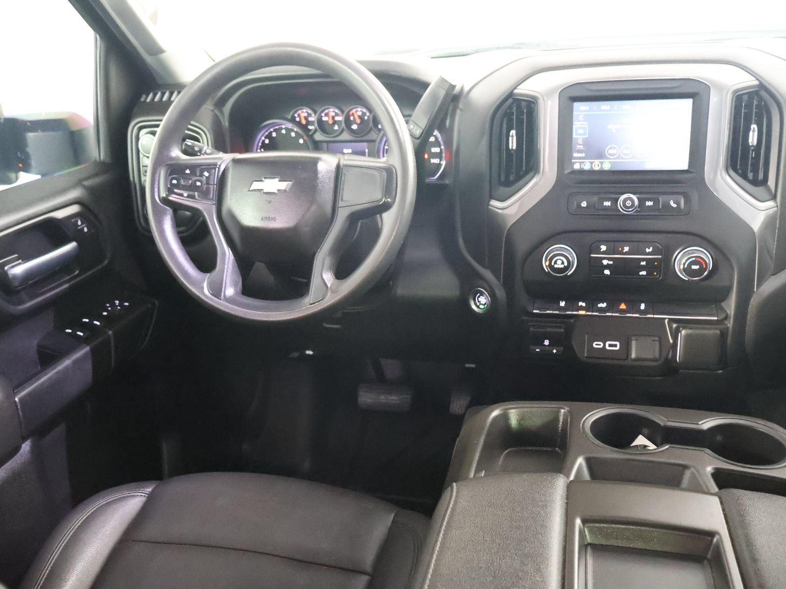 Used 2024 Chevrolet Silverado 2500 W/T AWD/4WD image 43