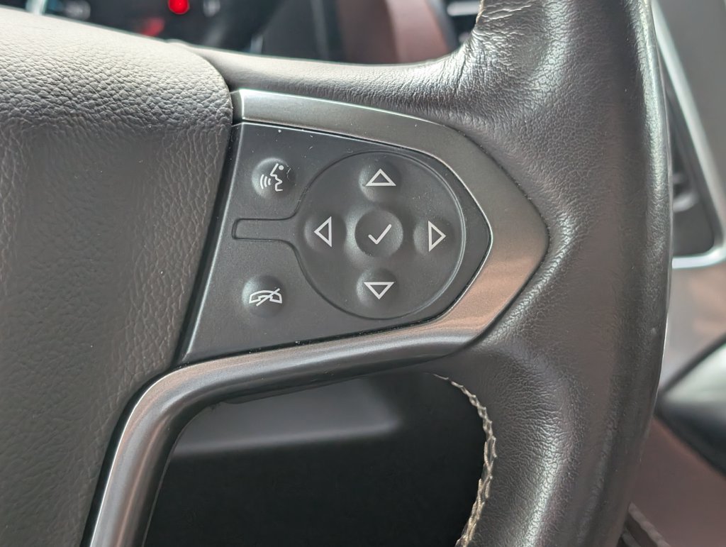 Used 2018 Chevrolet Tahoe Premier AWD/4WD image 32
