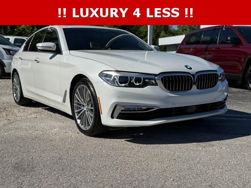 Used 2018 BMW 530i xDrive AWD/4WD image 1