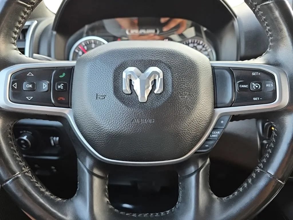 Used 2022 RAM 1500 Big Horn AWD/4WD image 17