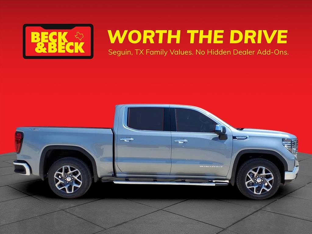 New 2026 GMC Sierra 1500 SLT image 4