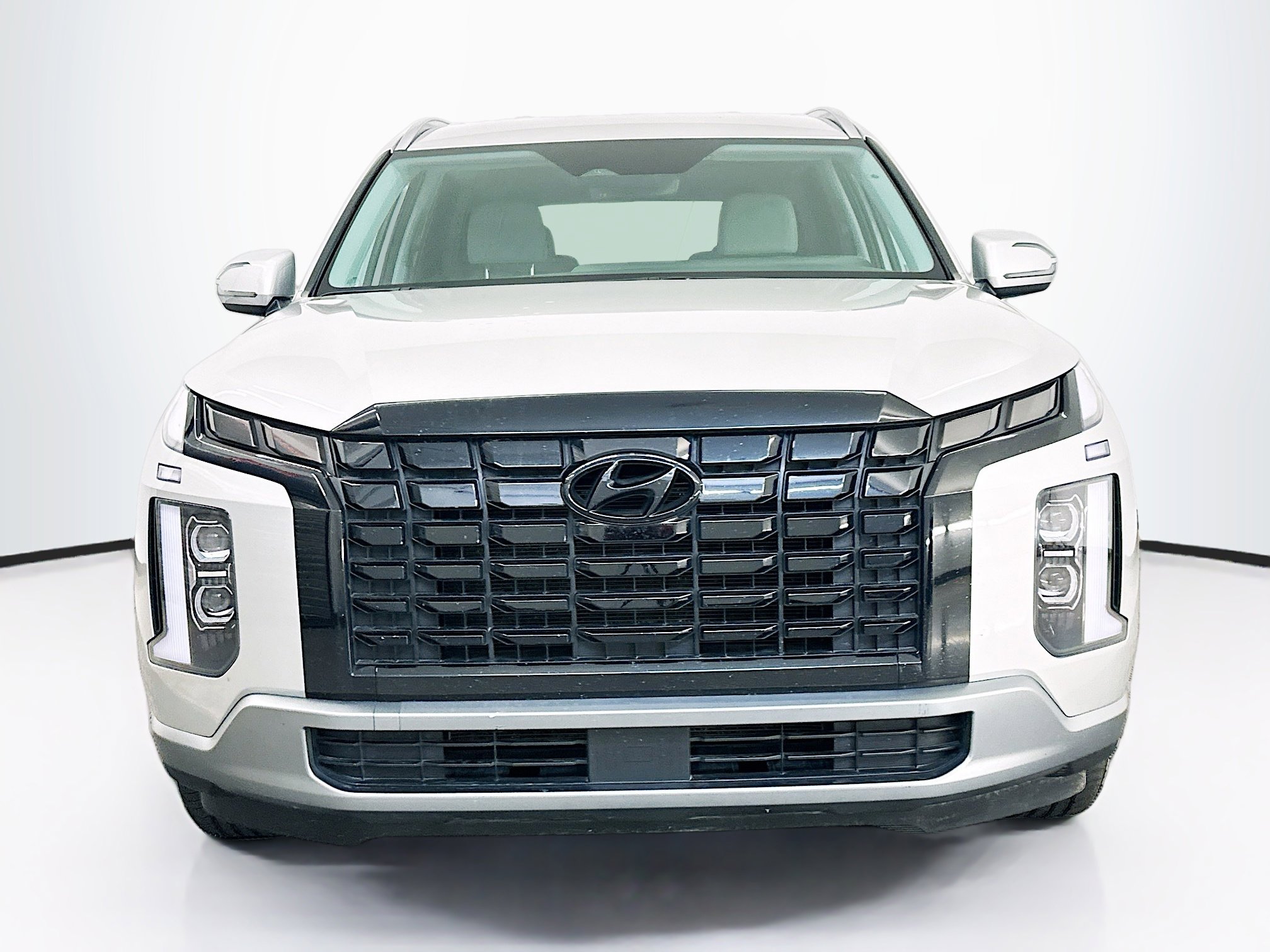 Used 2025 Hyundai Palisade SEL image 2