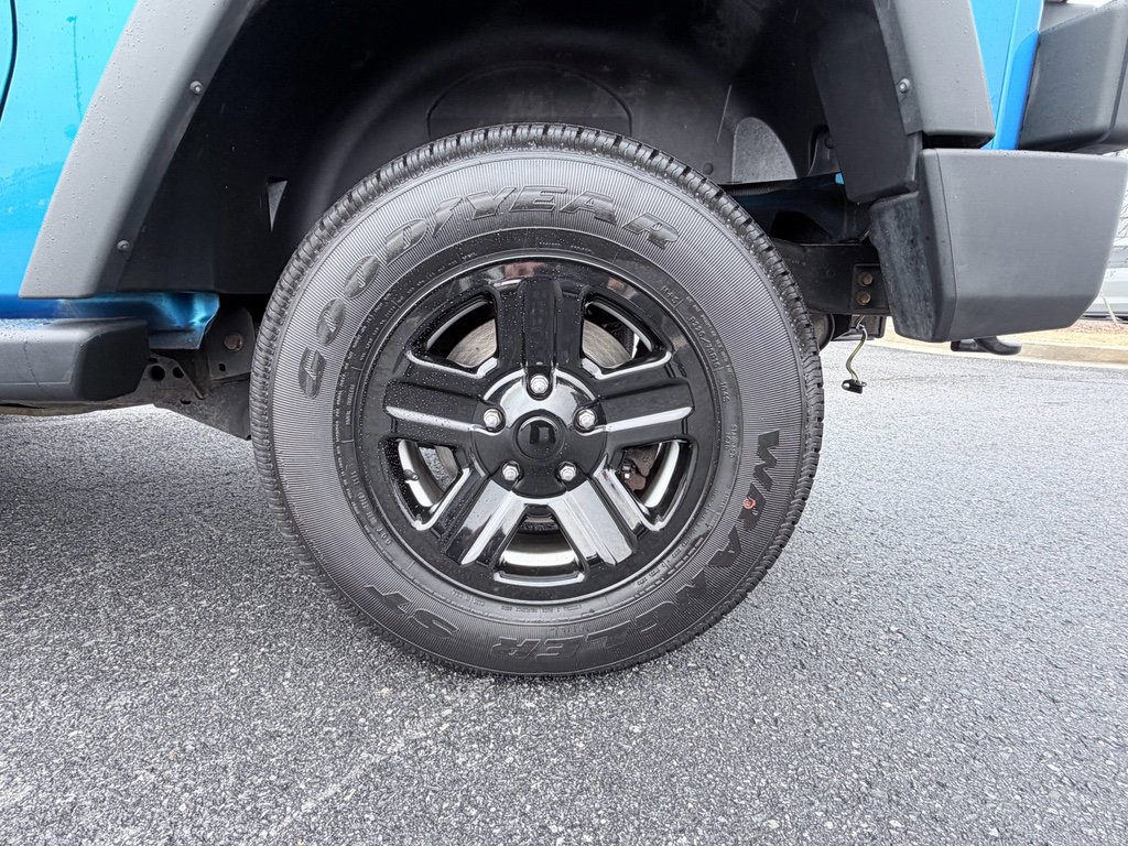 Used 2016 Jeep Wrangler Sport AWD/4WD image 24