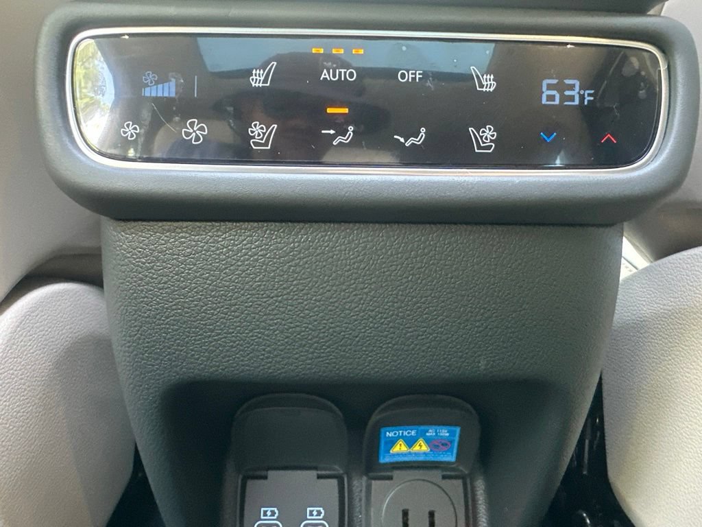 Certified 2026 Genesis GV80 3.5T Prestige AWD/4WD image 25