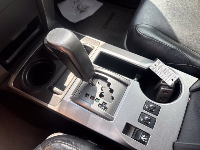 Used 2011 Toyota 4Runner Limited AWD/4WD image 17