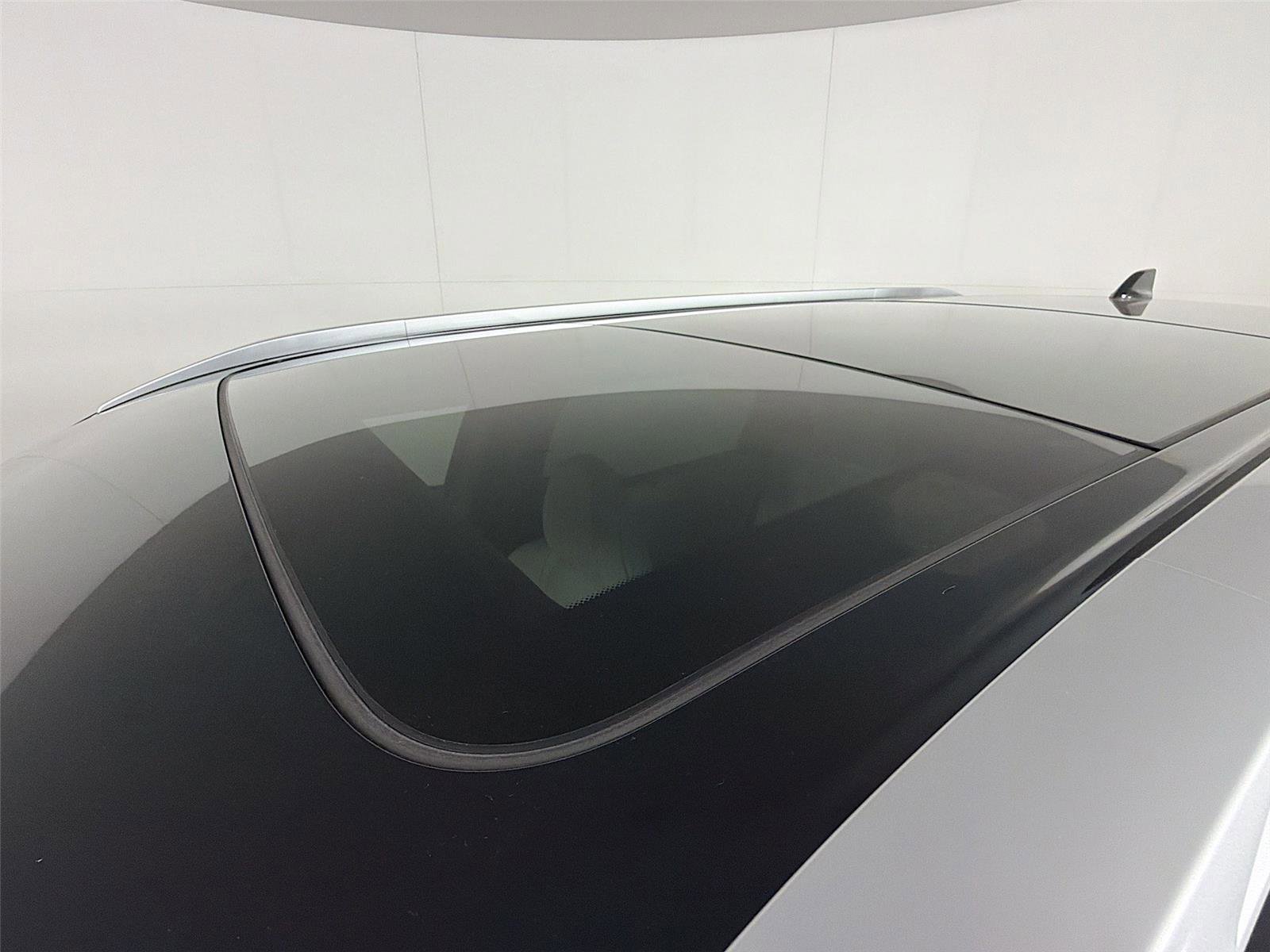 Used 2023 Mitsubishi Outlander SEL image 14