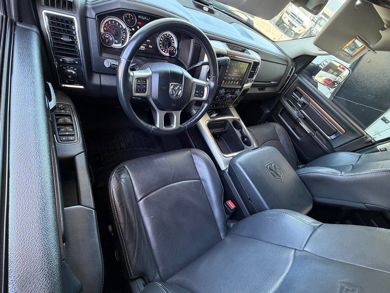 Used 2016 RAM 2500 Laramie image 41