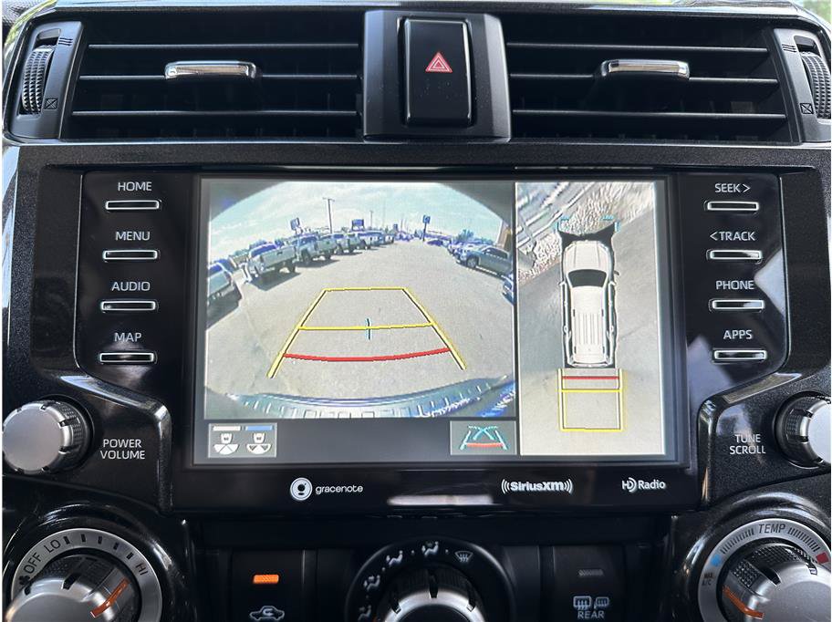 Used 2022 Toyota 4Runner TRD Off-Road Premium AWD/4WD image 25