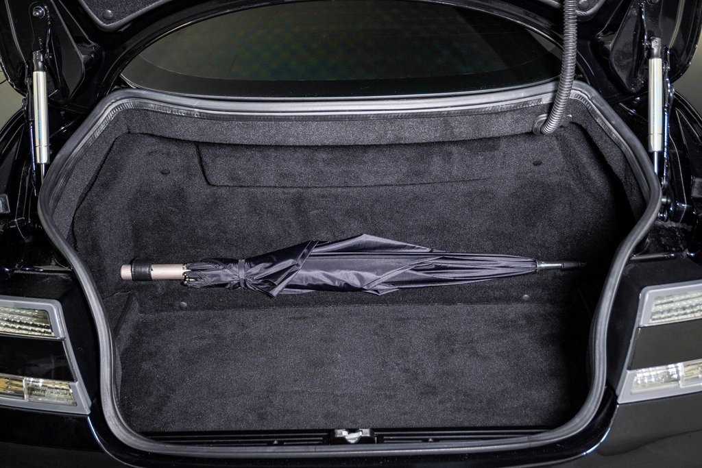 Used 2009 Aston Martin DBS Coupe image 33