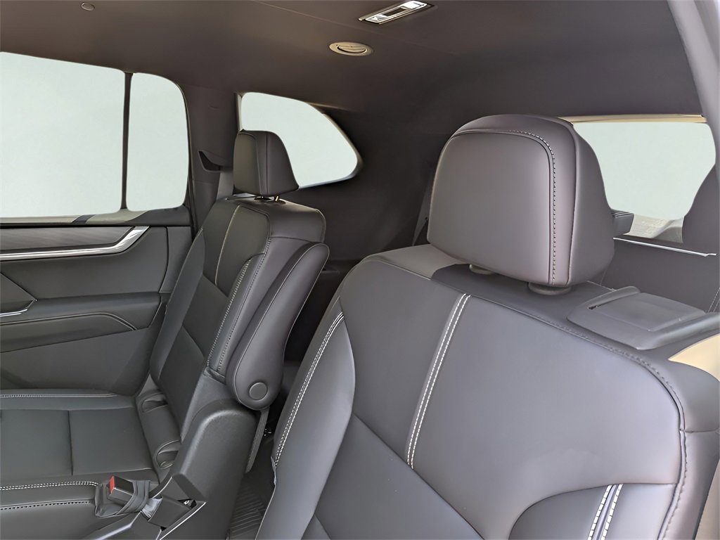 New 2026 GMC Acadia Elevation w/ Black Edition image 32