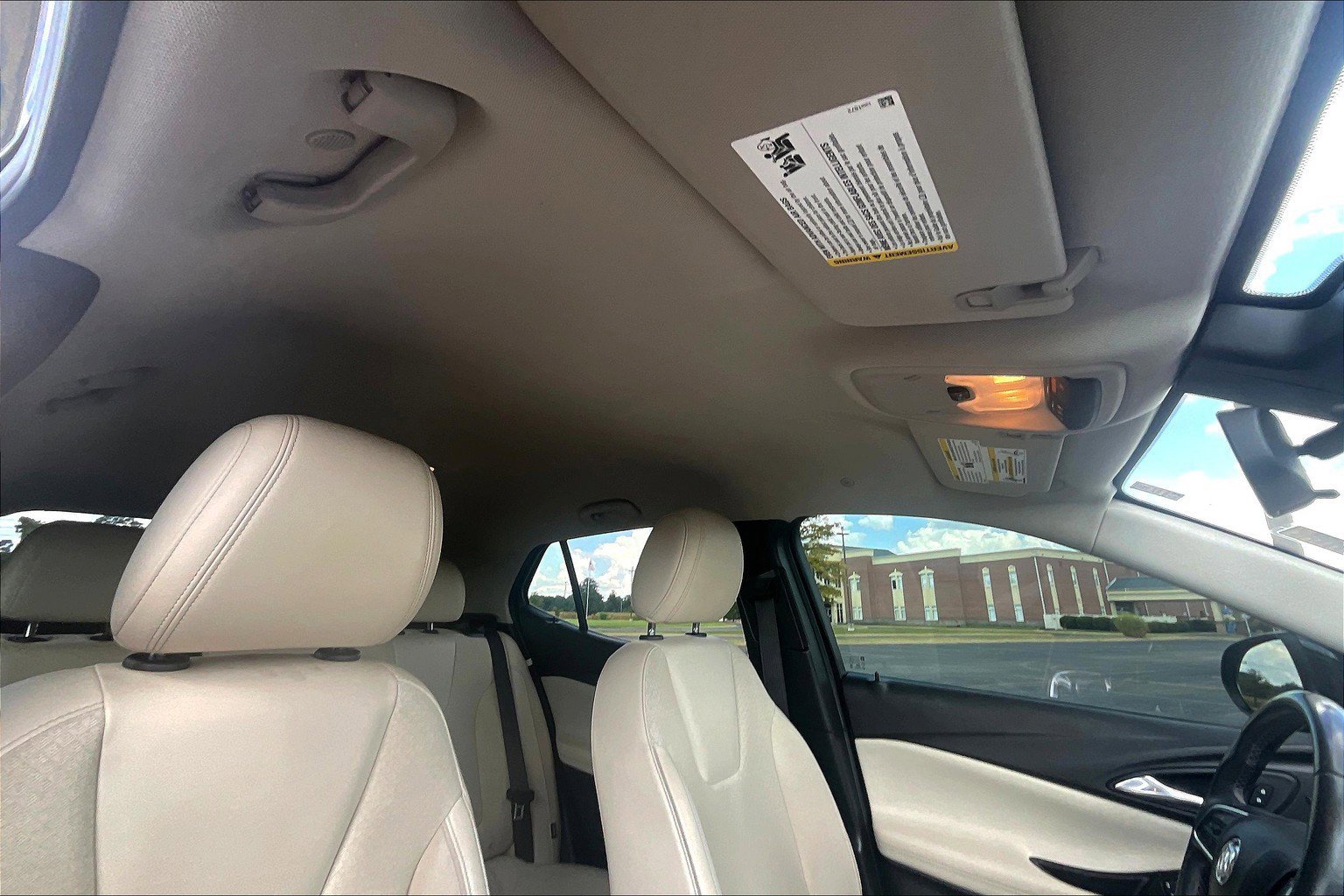 Used 2021 Buick Encore GX Select image 12