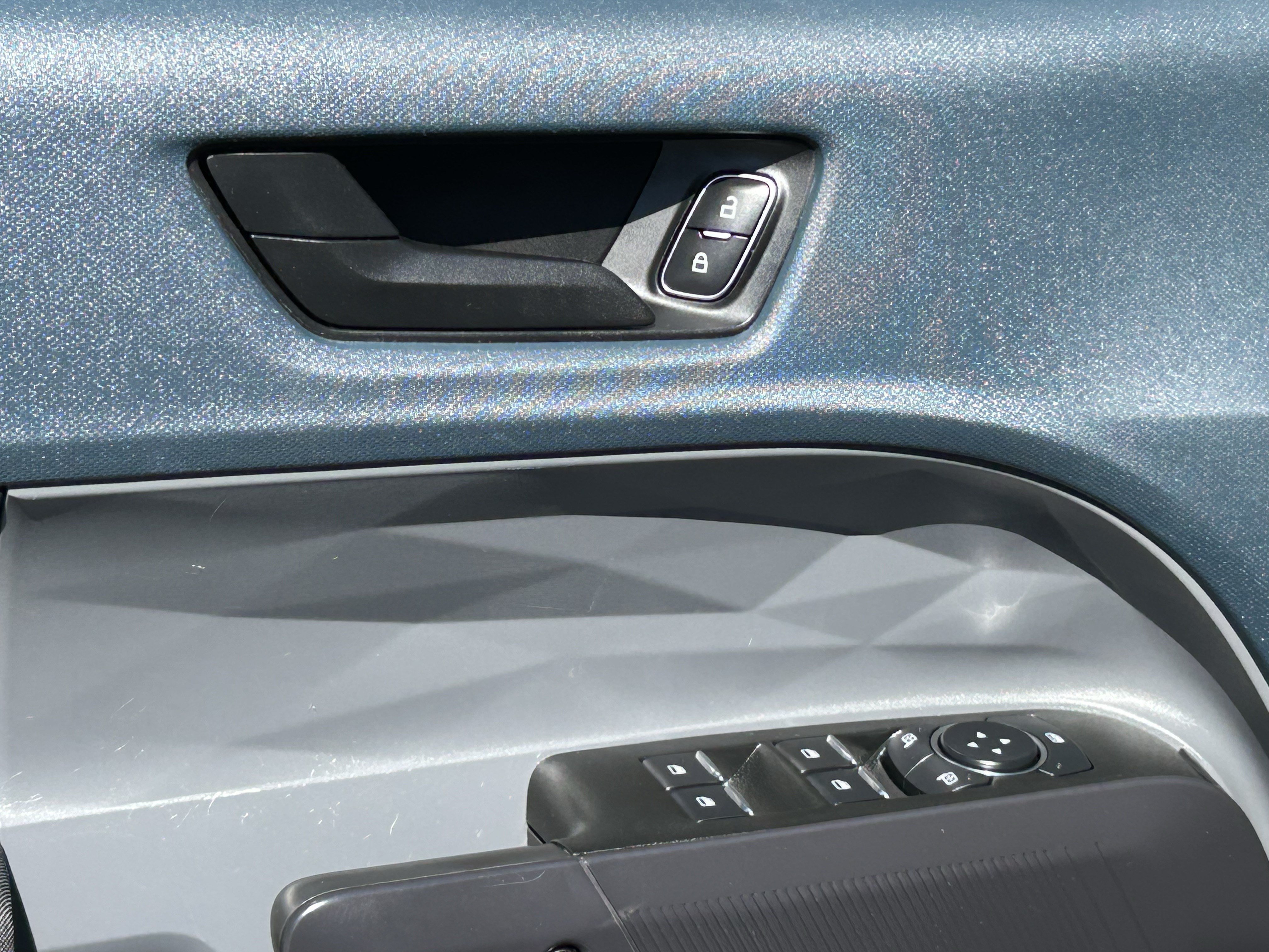 Used 2023 Ford Maverick XL FWD image 19