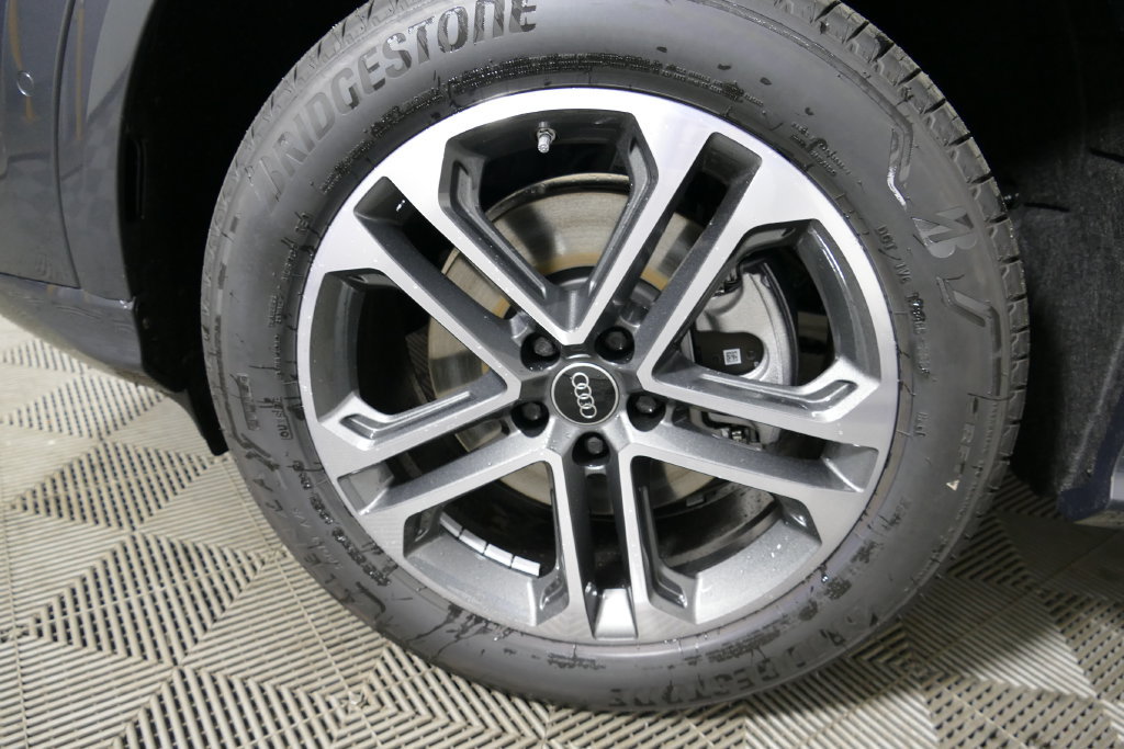 New 2026 Audi Q5 2.0T AWD/4WD image 9