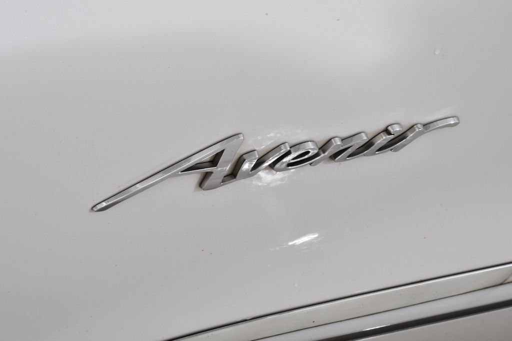 Used 2019 Buick Enclave Avenir AWD/4WD image 23