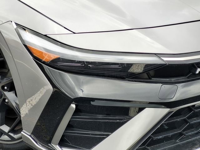 Used 2025 Hyundai Elantra N Line w/ Cargo Package image 10