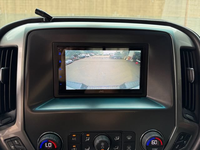 Used 2017 Chevrolet Silverado 1500 LTZ AWD/4WD image 16