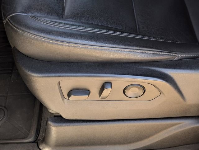 Used 2021 Chevrolet Tahoe Z71 image 30