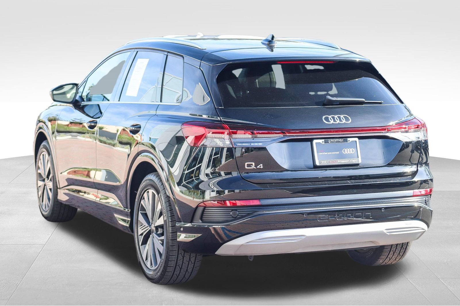Certified 2023 Audi Q4 e-tron Premium Plus w/ Premium Plus RWD image 5