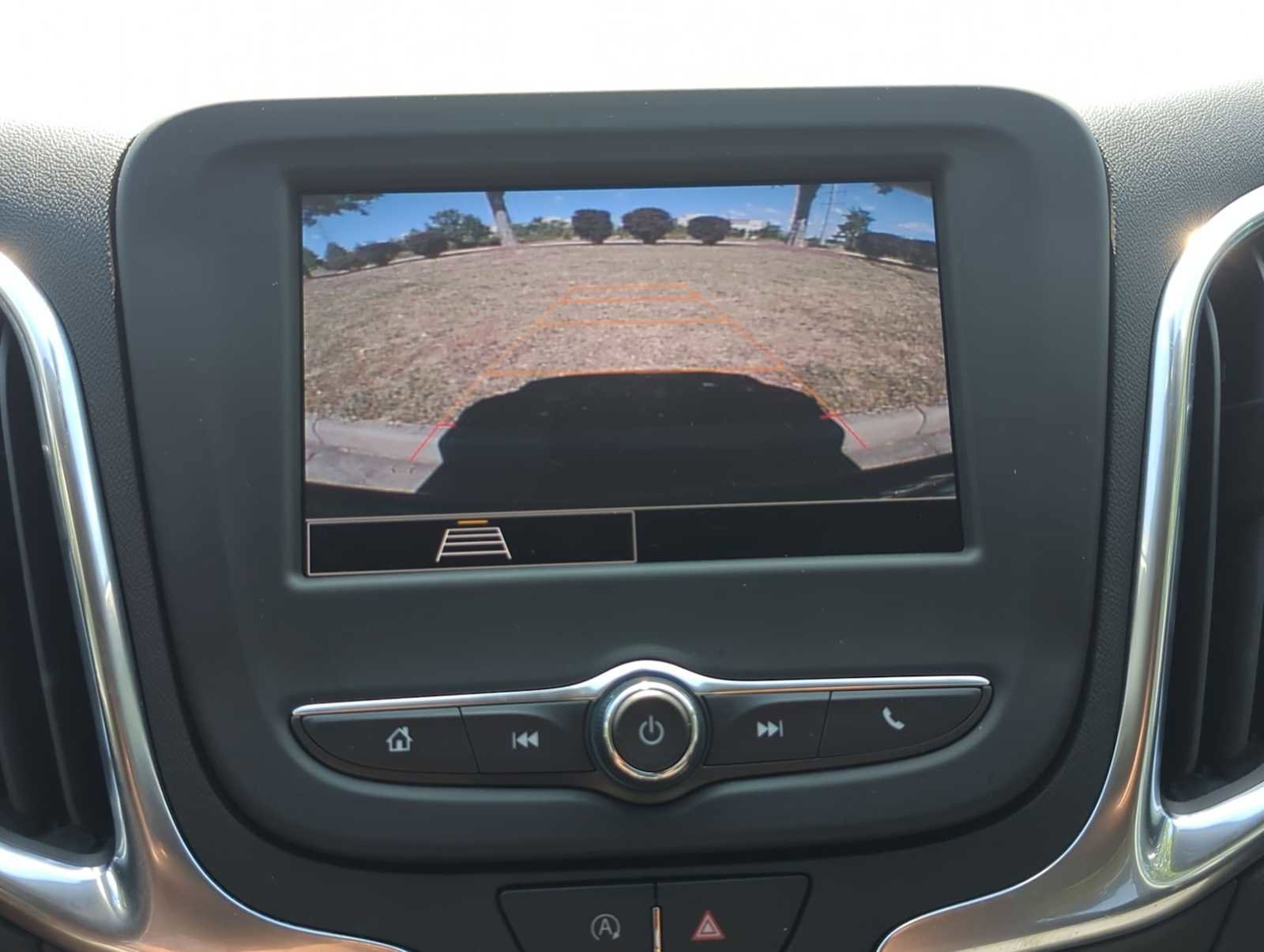 Used 2022 Chevrolet Equinox LT image 29