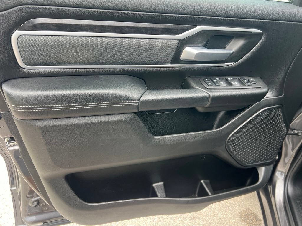 Used 2022 RAM 1500 Big Horn AWD/4WD image 39