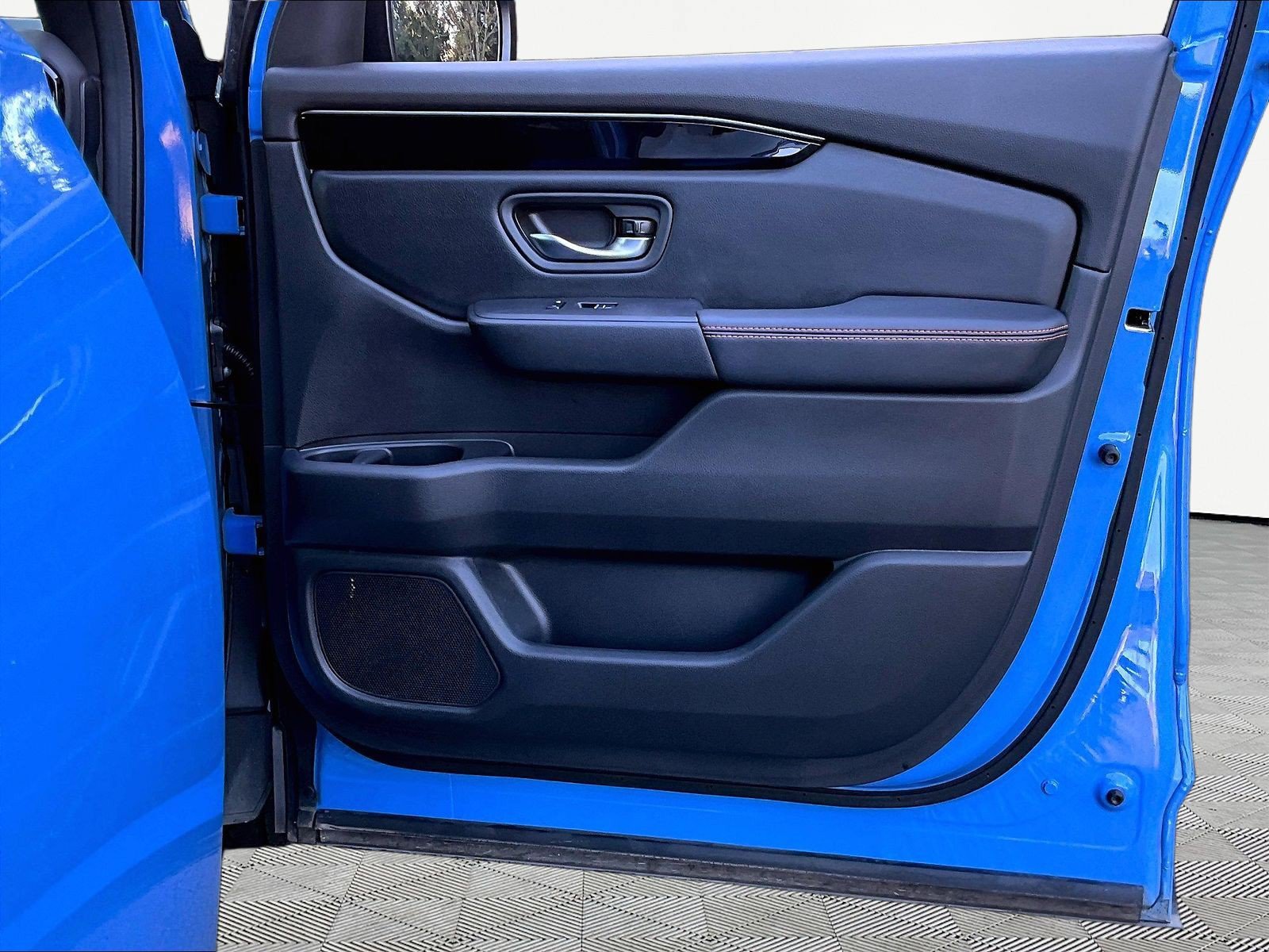 Certified 2024 Honda Pilot TrailSport image 28